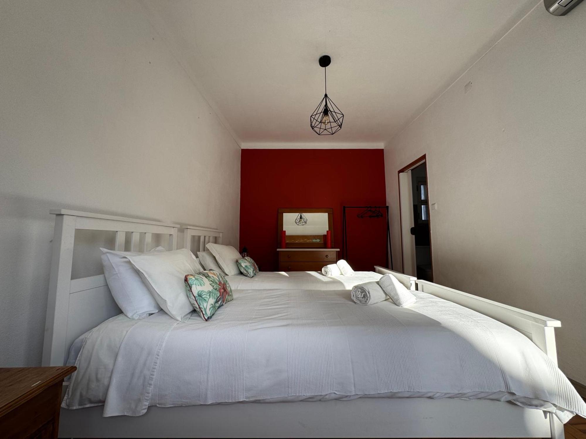 Foz Surfcamp Hotell Foz do Arelho Eksteriør bilde